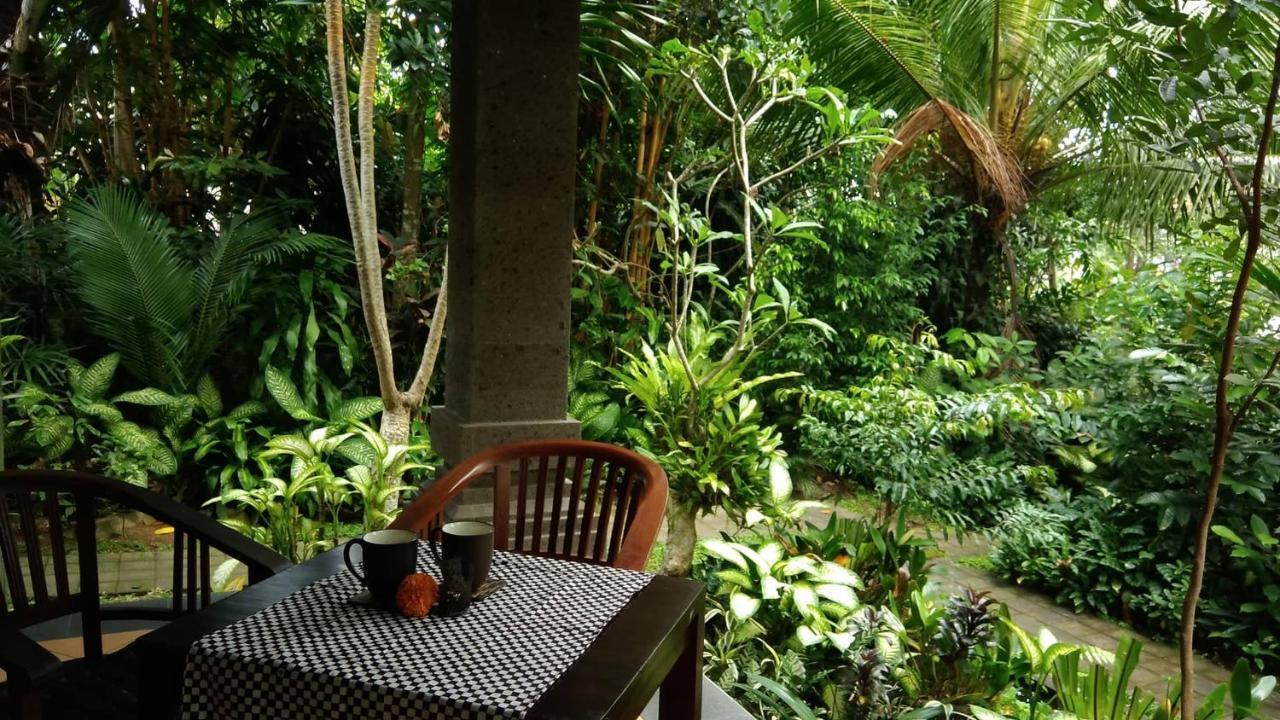 Prasanti Bed & Breakfast Ubud Exterior foto